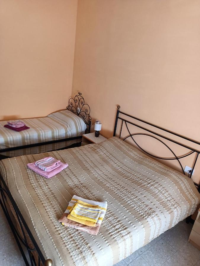 Hôtel Casa Arcobaleno à Amelia Extérieur photo